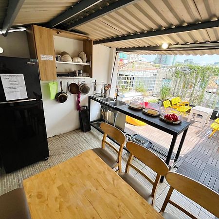 8H-Hostel โฮจิมินห์ซิตี้ ภายนอก รูปภาพ