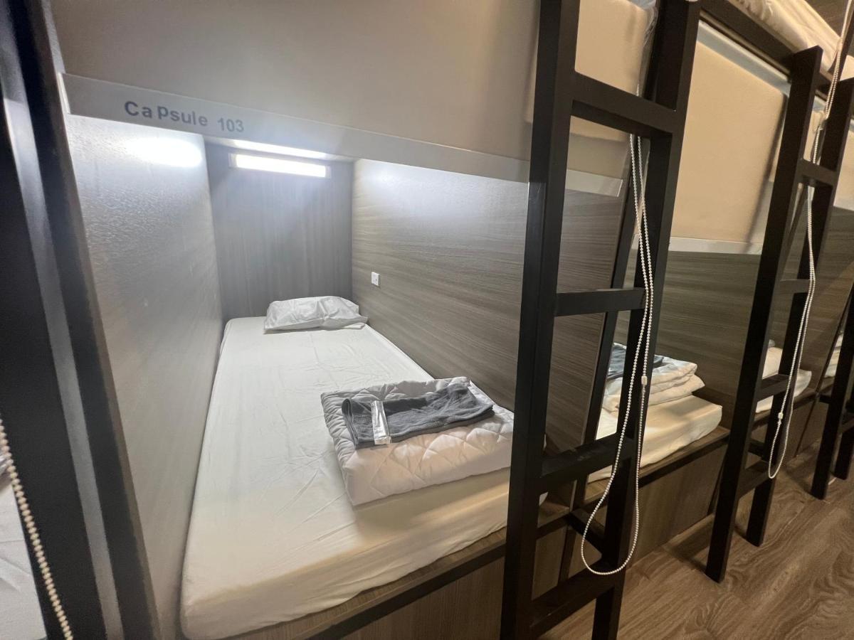 8H-Hostel โฮจิมินห์ซิตี้ ภายนอก รูปภาพ